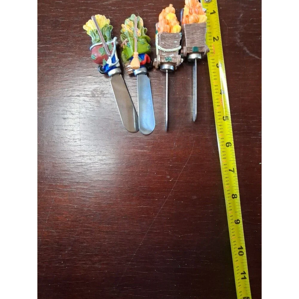 Set Of 4 Halloween/Fall Butter/Cheese Spreaders